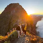 Homeoffice Madeira - Coliving & Coworking With A Nice Community