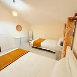 Sebastian\'S Apartment