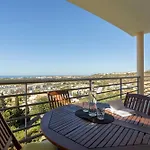 Condominio Encosta Da Orada by Garvetur