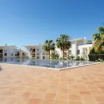 Condominio Encosta Da Orada by Garvetur