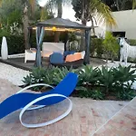 Villa Chelsea
