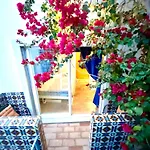 Zenit Budget Basicinn B&B Olhao Ext Prive Bathroom