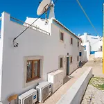 Beach Apt 1 In Burgau
