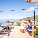 Casa Dos Leoes