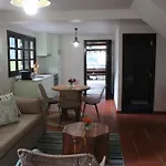 Casa Dos Lamaceiros