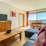AQ 310 Incrível apartamento de dois quartos com vista para a Marina