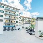 Sunflower Apartment