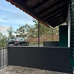 Habitacion Con Estacionamiento