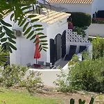 Alto Club Apartments