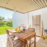 Hideaway By Moje Holiday
