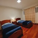 Coastal Comfort At Riverside - 4 Min To Airport!