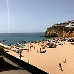 Charming Carvoeiro Beach Villa, Algarve With Private Pool, Sea Views And Walk To Beach