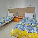 Apartamentos Navio Azul