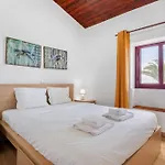 Casa Forno De Cal - By Wehost
