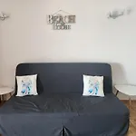 L&J Ocean View Apartment