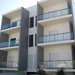 Olaf Nazare House
