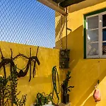 Casa Mestre Guesthouse