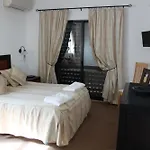 Alto Club Apartments