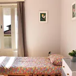 Watermark Surf House Espinho