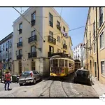 Canto do 28, Typical Apartment