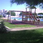 Apt com piscina em Alporchinhos