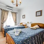 Bougainvilleas Villa - Private Pool And Parking, Nearby Beach