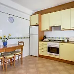 Bougainvilleas Villa - Private Pool And Parking, Nearby Beach