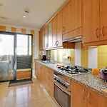 L\' Olivier Apartment
