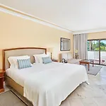 Ria Park Garden Hotel