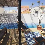 Orange3 Hostel