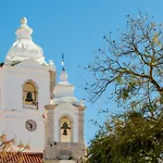 Villa Paraiso da Luz by Seewest