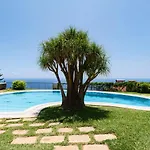 Vila Eucalipto by Travel to Madeira