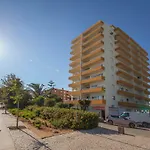 B43 - Spotless Seaview Apartment