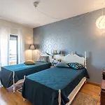 Varanda Do Castelo - Charming Apartment In A Historical Town