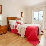 Cozy Apartment PORTIMÃO City Center