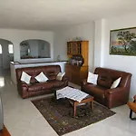 Vila Bushiribana - Vivenda Johanna