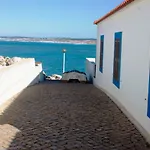 Friendly Peniche Apartment