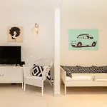 Cabanas Apartments Sea View