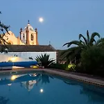 Quintal Do Castelo