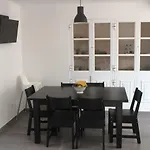 Trivial Pisao - Casa De Ferias, Para A Sua Familia