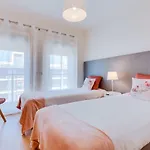 Ria House - Beautiful Apartment With Swiming Pool