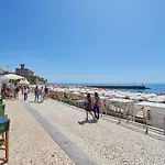 Cascais-Estoril Beachfront Apartments