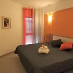 5J Sao Gabriel - Casas & Papeis