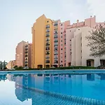 Gandarinha Residence