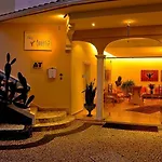 Villa Opuntia