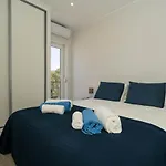 One Bedroom Seaview Urban Apartment Lagos