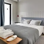 Villa Ocean Marina, Panoramic And Heatable Pool By Dreamvillasalbufeira