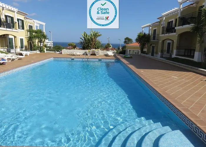 Apartamento T1 Com Vista Mar Perto Da Praia N.ª Sra. Da Rocha