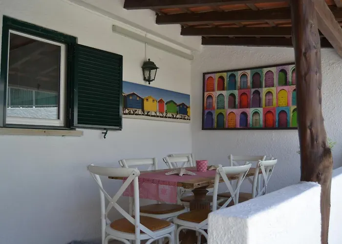 Petunia - Guest House