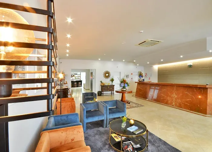 Porto Domus Hotel